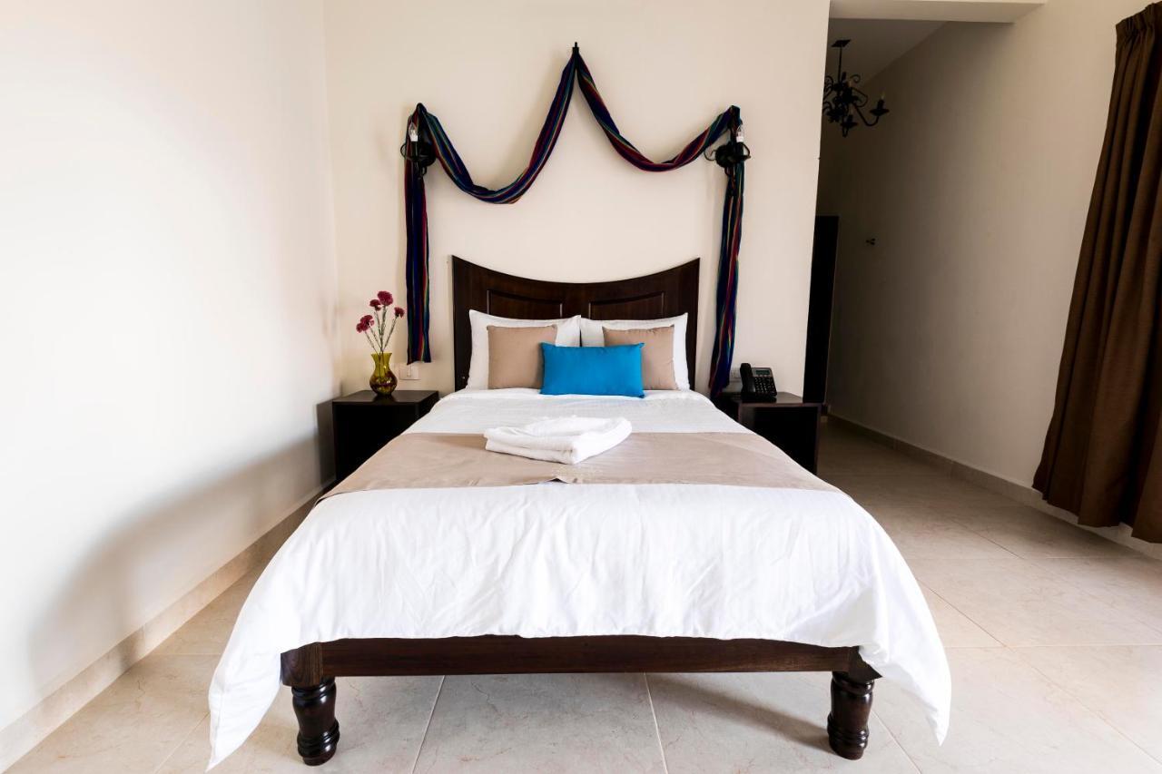 Hotel Los Frailes, Valladolid, Yucatan فالادوليد المظهر الخارجي الصورة