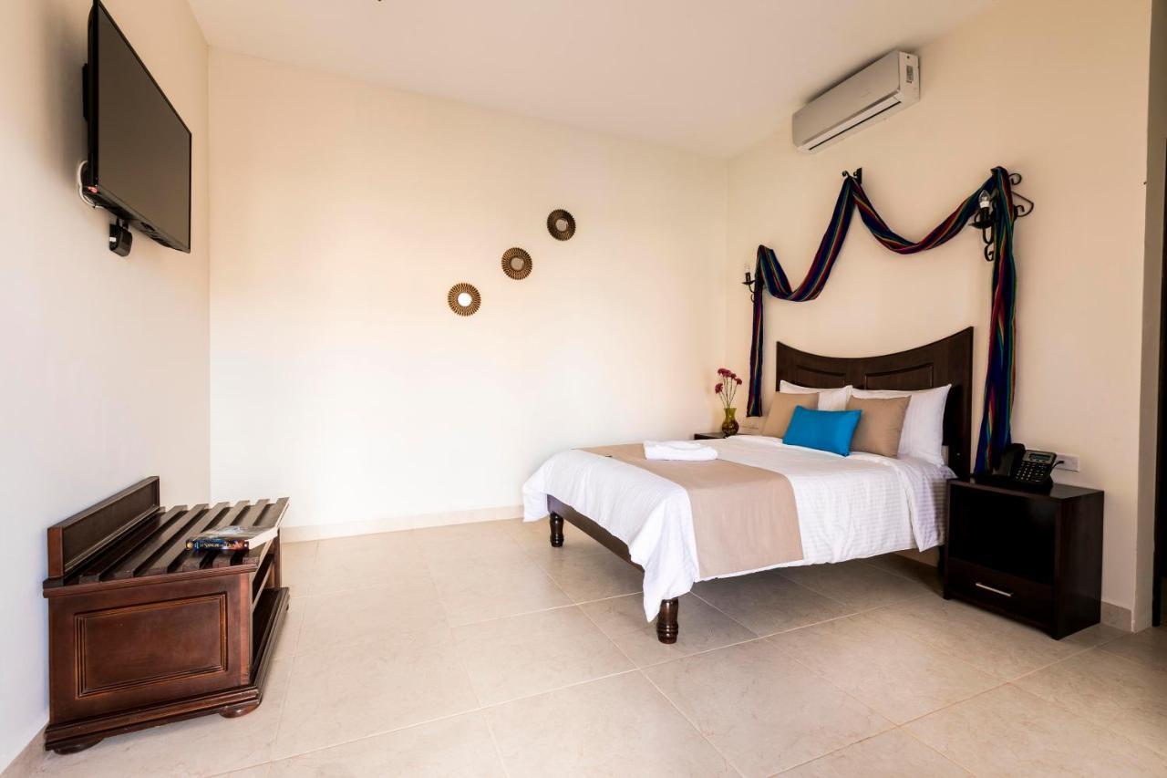 Hotel Los Frailes, Valladolid, Yucatan فالادوليد المظهر الخارجي الصورة