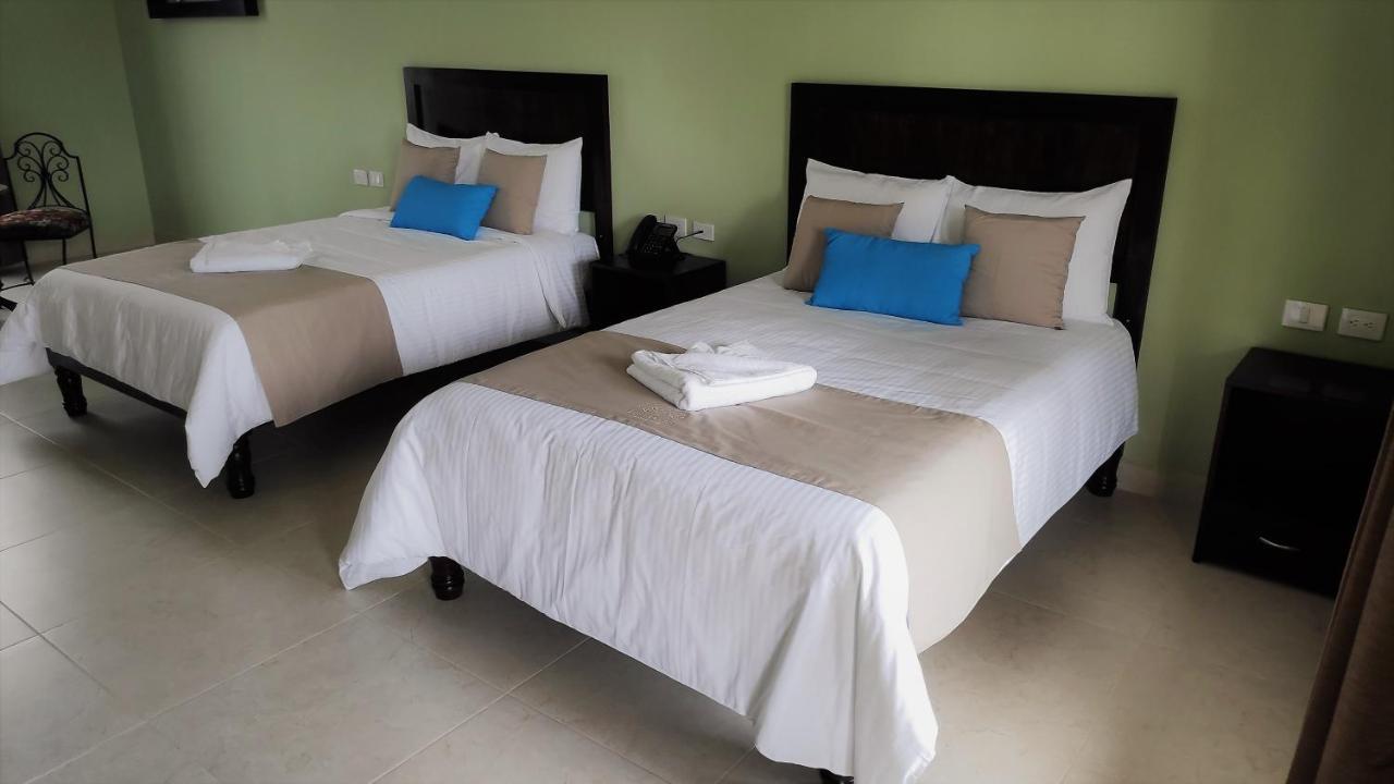 Hotel Los Frailes, Valladolid, Yucatan فالادوليد المظهر الخارجي الصورة