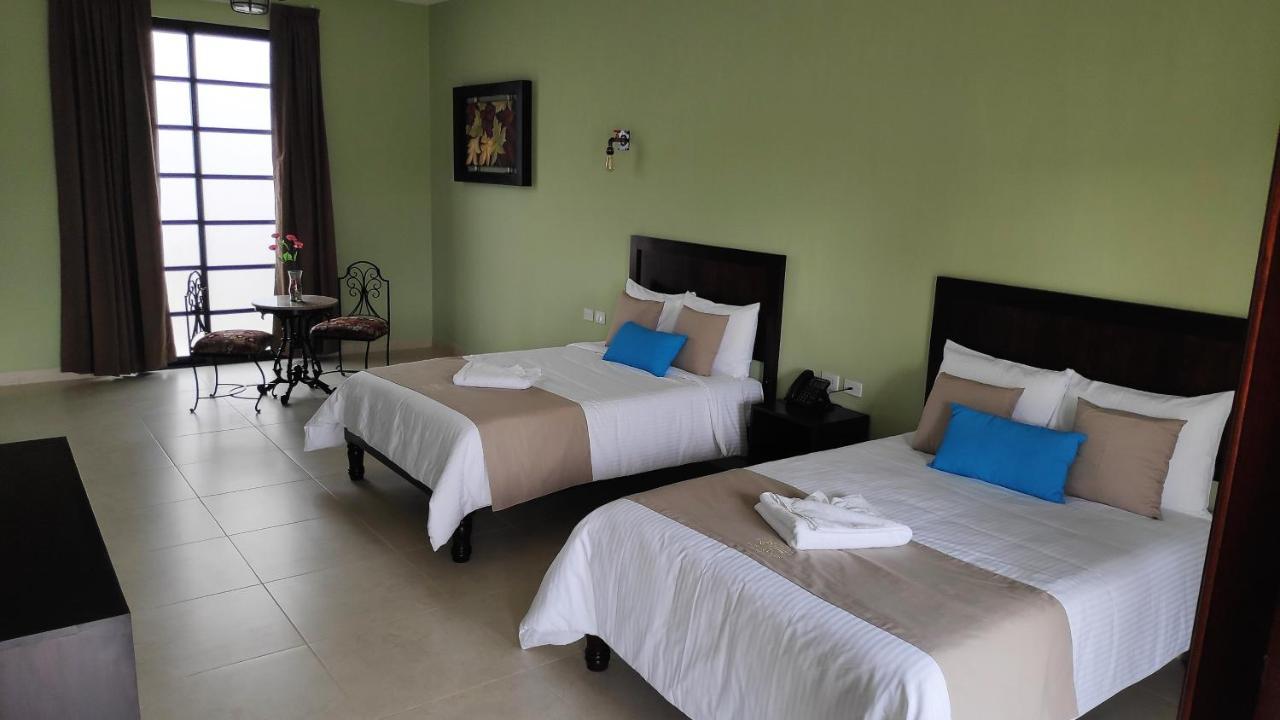 Hotel Los Frailes, Valladolid, Yucatan فالادوليد المظهر الخارجي الصورة